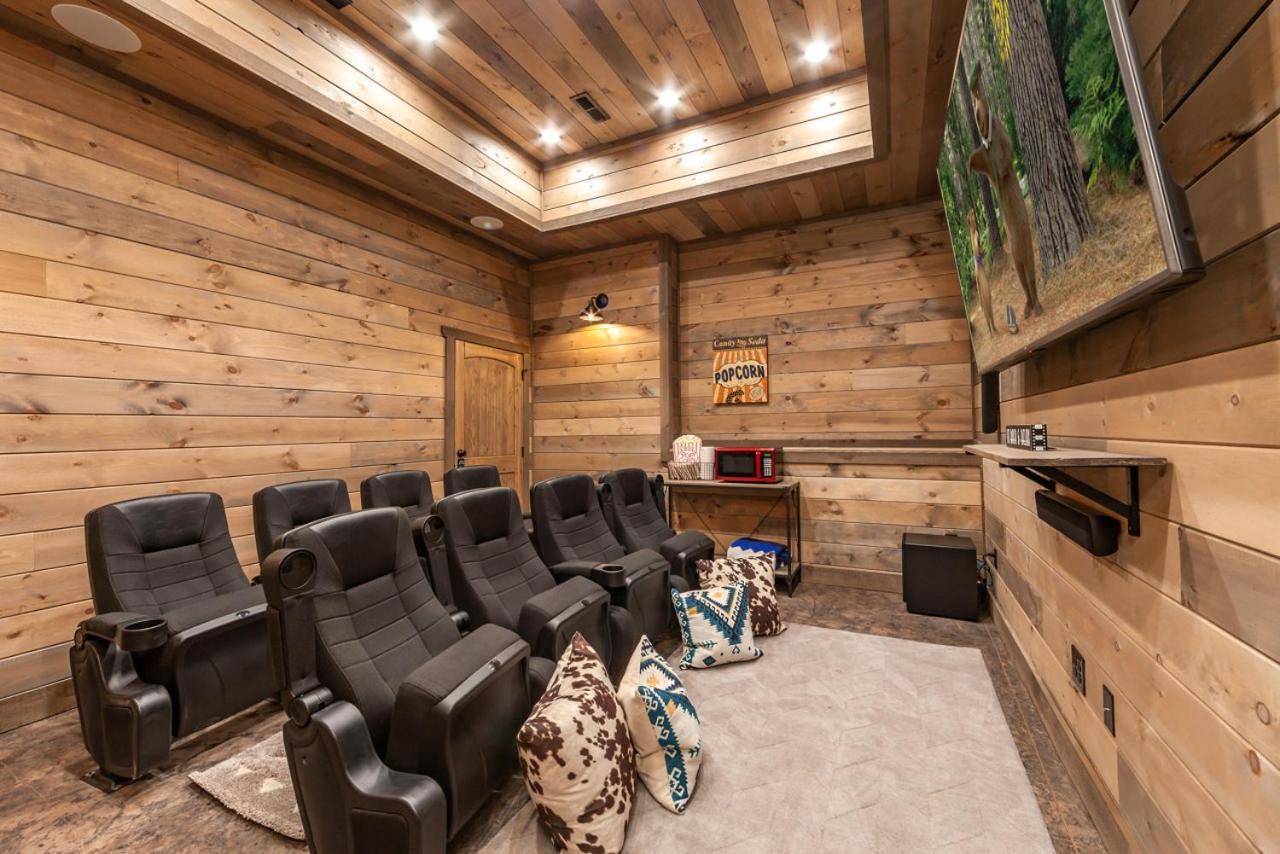 Splash Mountain Pool Hot Tub Theater Game Room Sevierville Luaran gambar