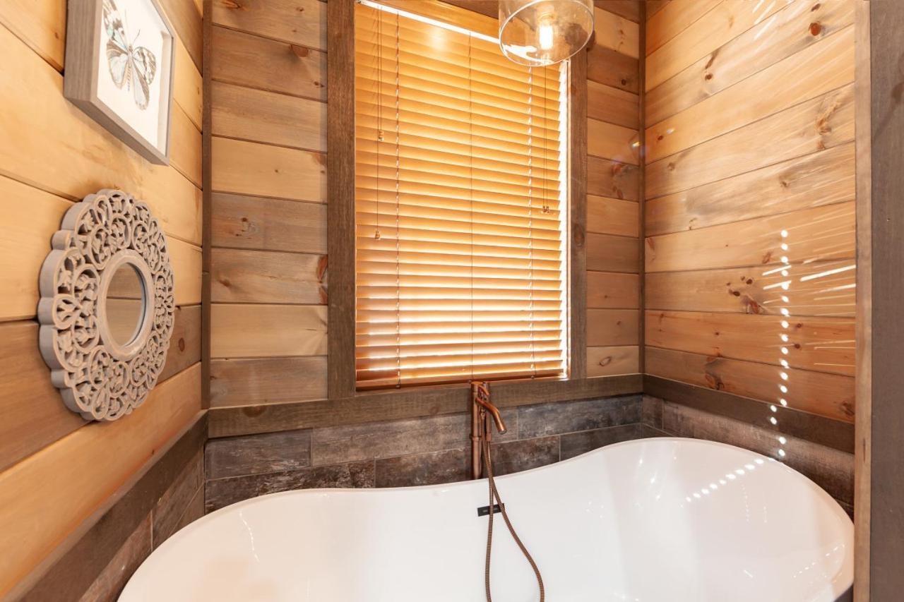 Splash Mountain Pool Hot Tub Theater Game Room Sevierville Luaran gambar