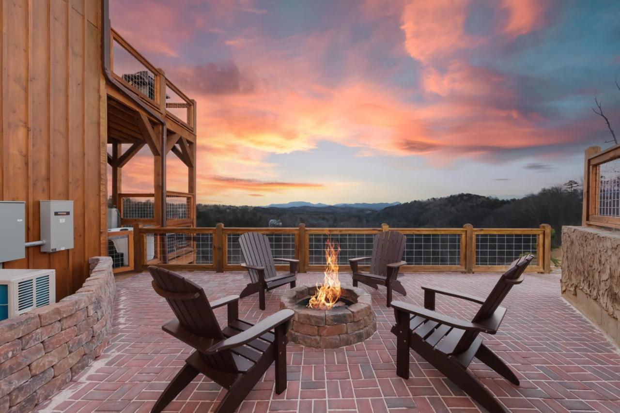 Splash Mountain Pool Hot Tub Theater Game Room Sevierville Luaran gambar