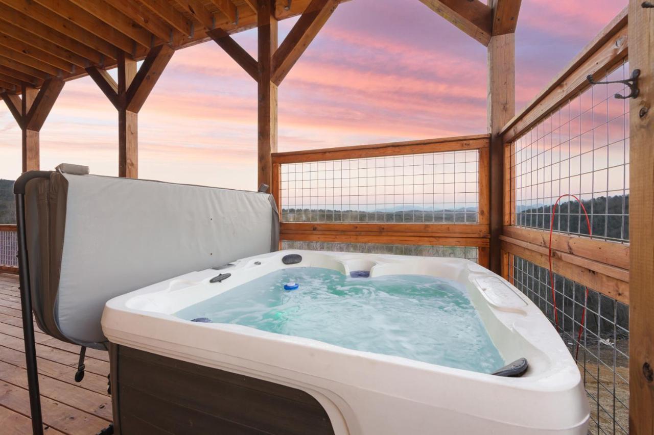 Splash Mountain Pool Hot Tub Theater Game Room Sevierville Luaran gambar