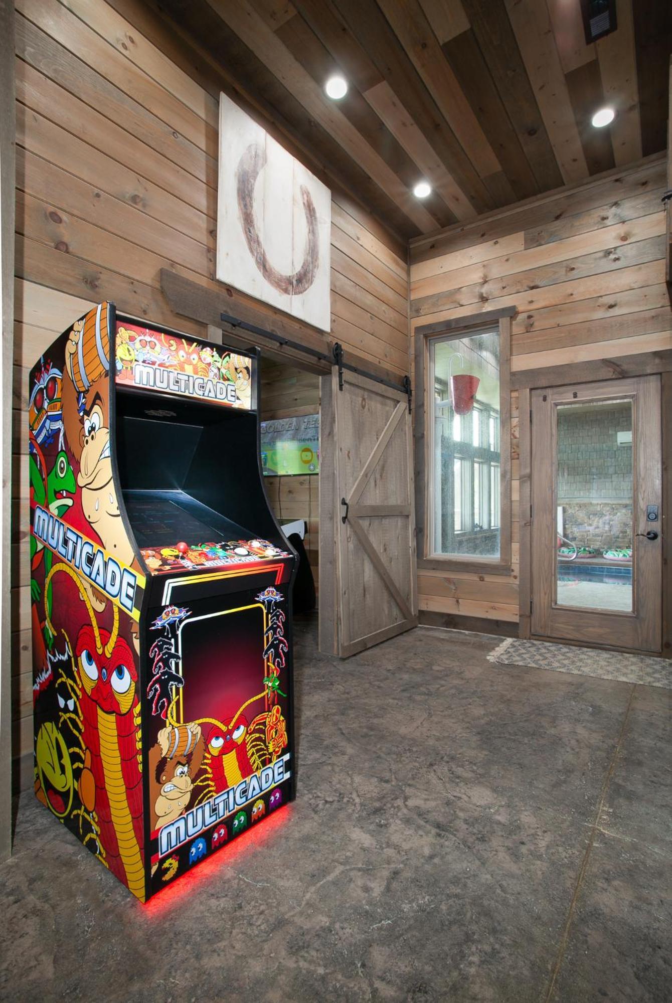 Splash Mountain Pool Hot Tub Theater Game Room Sevierville Luaran gambar